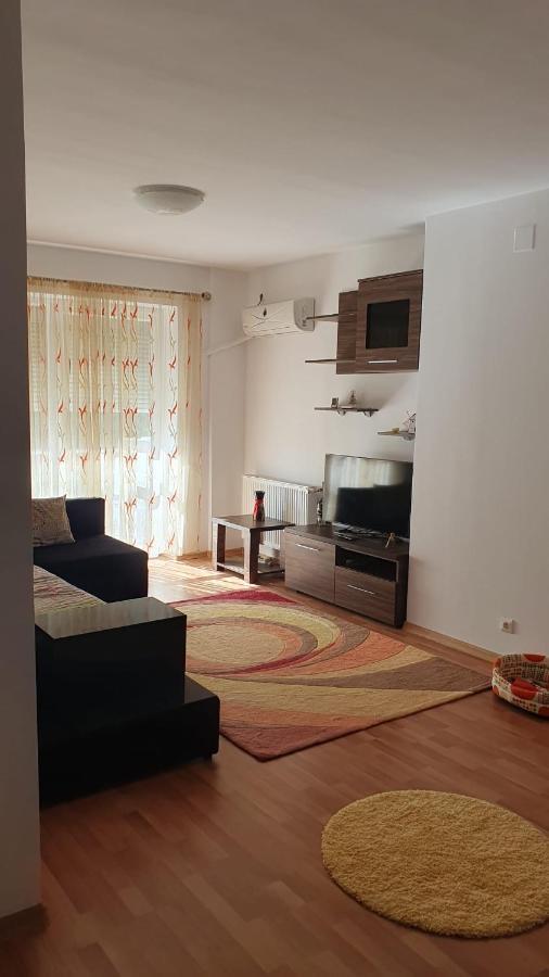 Apartament Tokyo Bukares Bagian luar foto