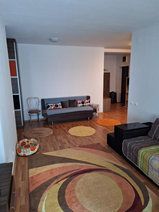 Apartament Tokyo Bukares Bagian luar foto