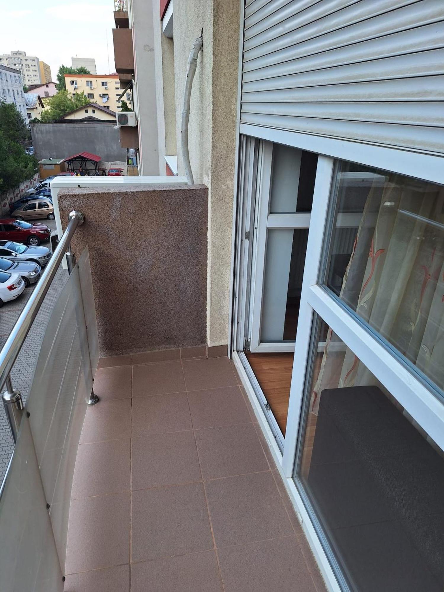 Apartament Tokyo Bukares Bagian luar foto